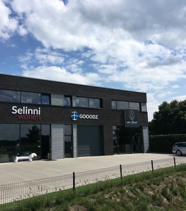 bedrijfsunits-deurne-046A56CA53-3A46-EF9E-722E-777DD649042A.jpg